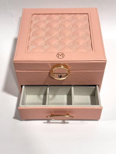 Peach quilted leatherette - peach,