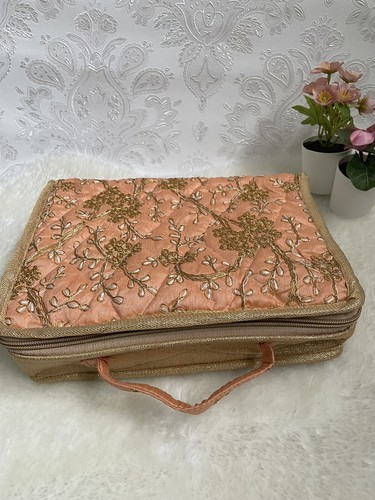 Jewellery organiser pouch with - jewellery,